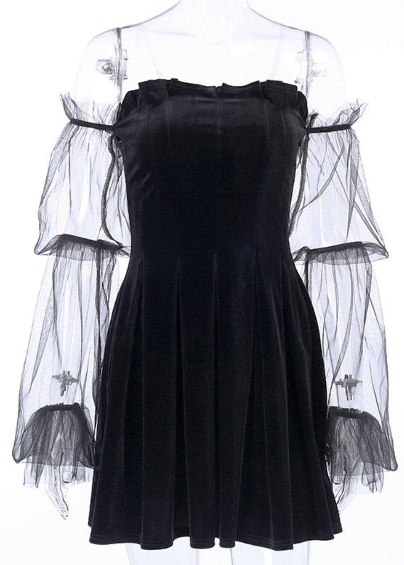 Chic Goth Vintage Style Pleated Dress - Vellarmi