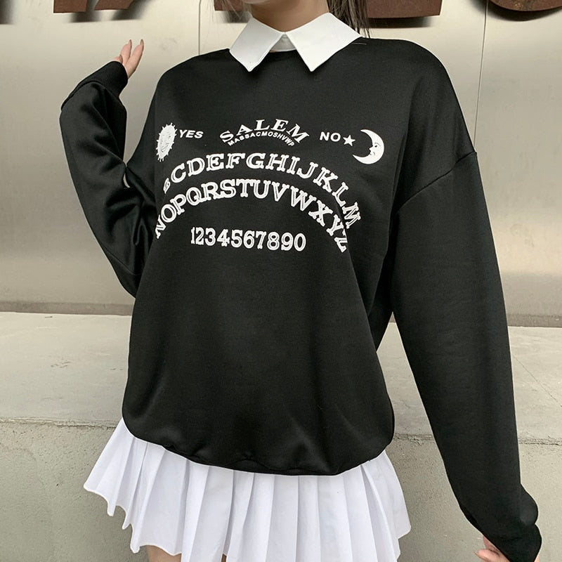 Night Of Spells Sweatshirt - Vellarmi