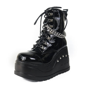 Risky Love Boots